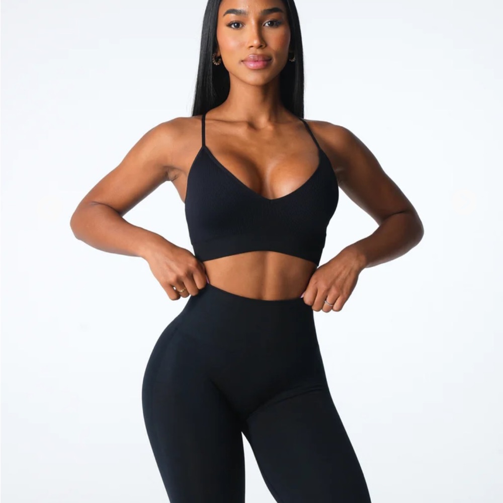 NVGTN Black Glimpse Ribbed Seamless Bra SMALL